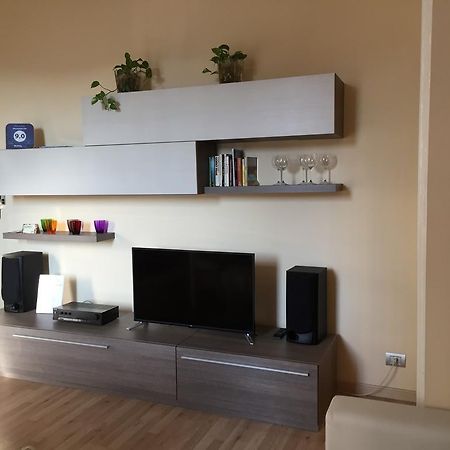Morsenchio Flat Apartment Milan Bagian luar foto