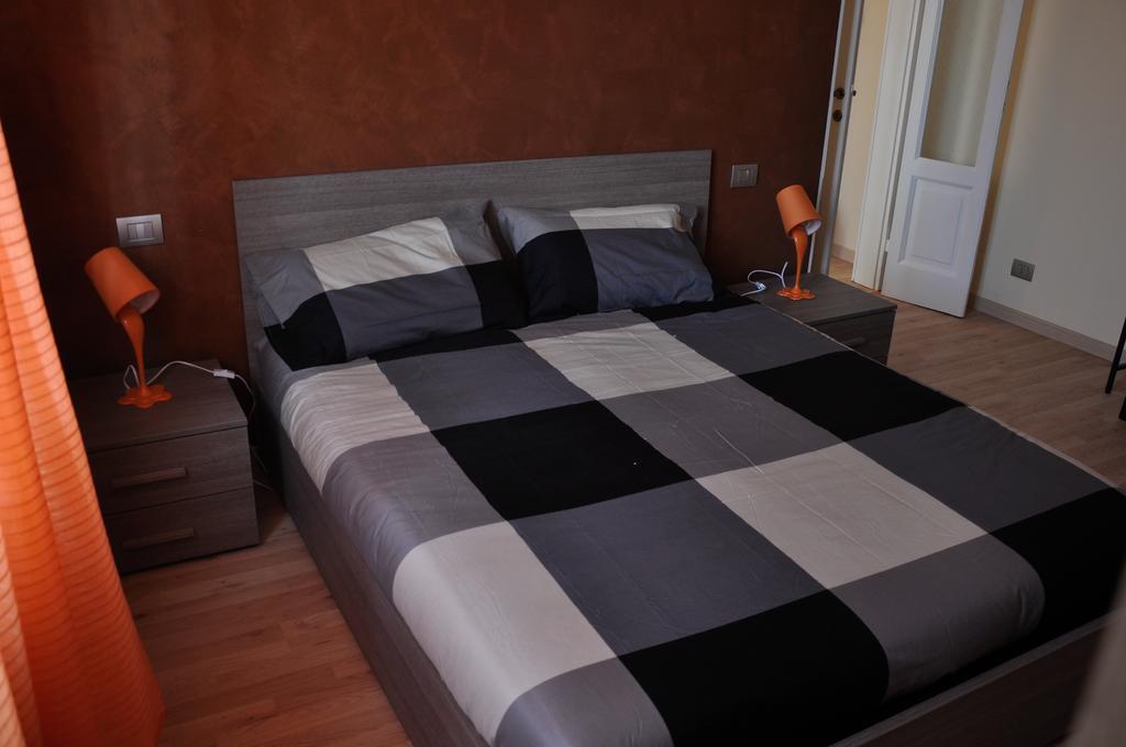 Morsenchio Flat Apartment Milan Bagian luar foto